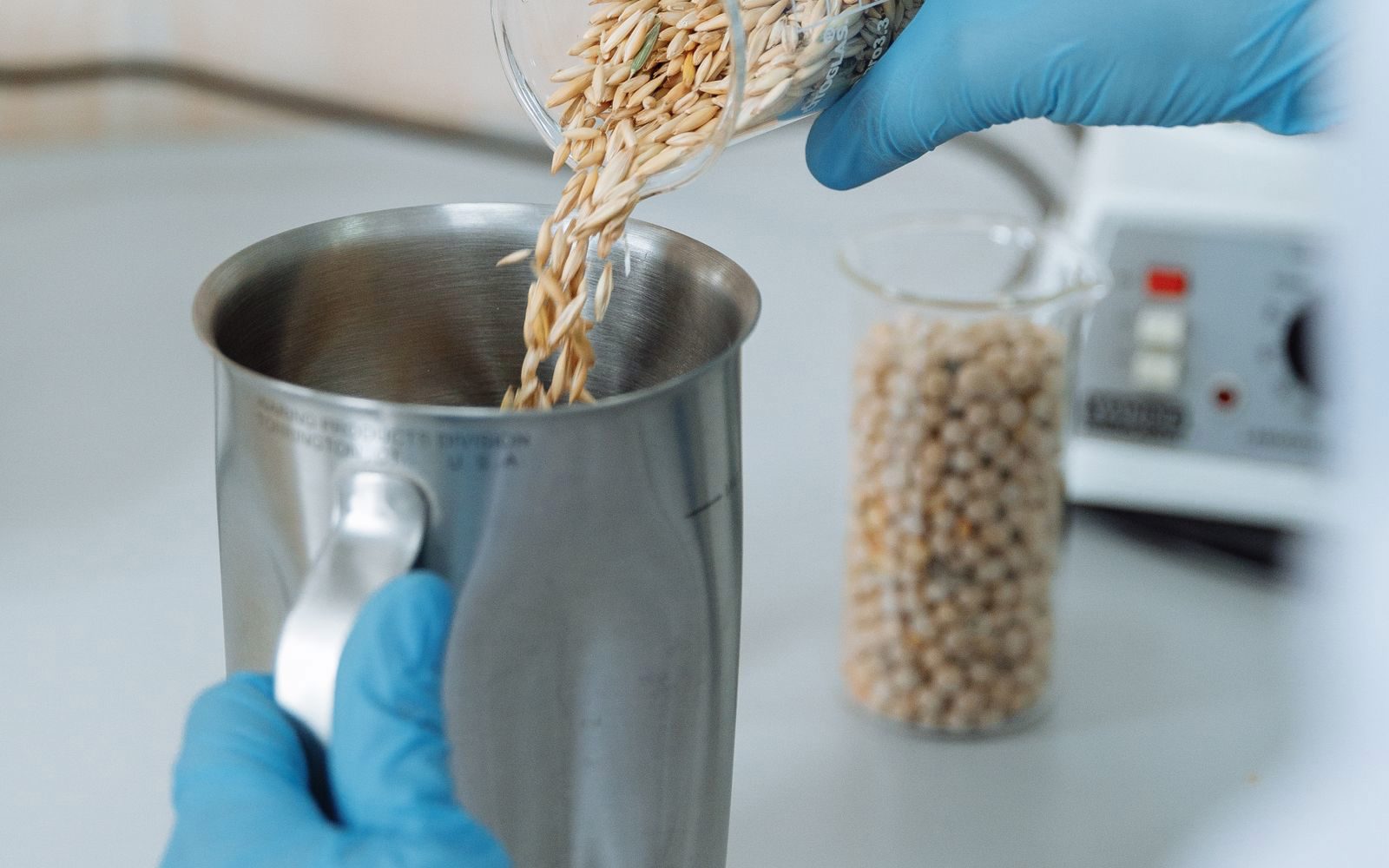 Protein Tozlarında Protein Oranı Nasıl Okunur? Analiz ve Hesaplama Rehberi